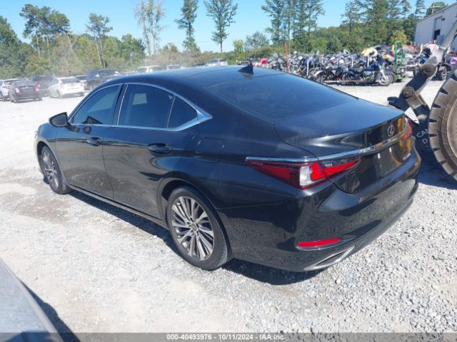 Photo 2 VIN: 58ADZ1B16LU069294 - LEXUS ES 