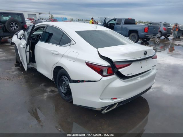 Photo 2 VIN: 58ADZ1B16MU088994 - LEXUS ES 