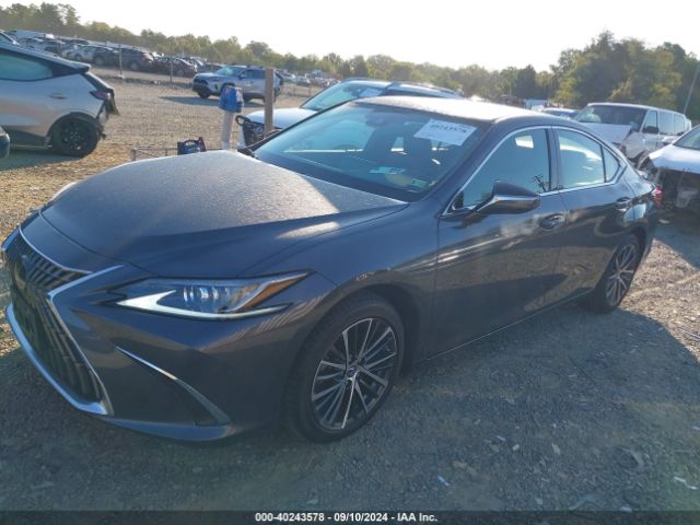 Photo 1 VIN: 58ADZ1B16PU155372 - LEXUS ES 