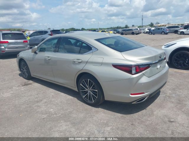 Photo 2 VIN: 58ADZ1B16RU172353 - LEXUS ES 