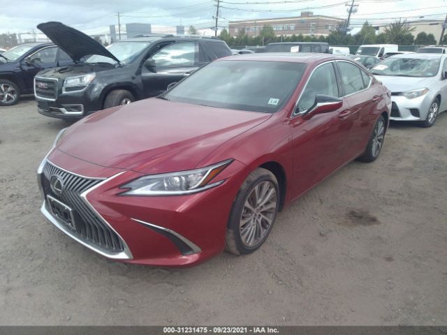 Photo 1 VIN: 58ADZ1B17MU091421 - LEXUS ES 