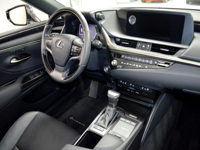 Photo 4 VIN: 58ADZ1B17MU094979 - LEXUS ES 