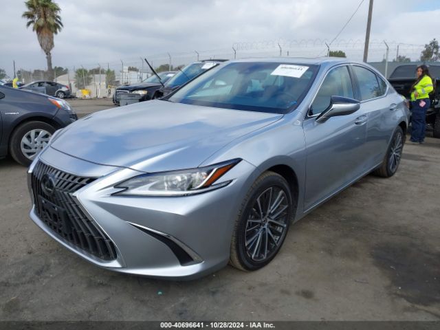 Photo 1 VIN: 58ADZ1B17RU180784 - LEXUS ES 