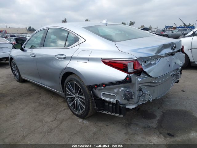 Photo 2 VIN: 58ADZ1B17RU180784 - LEXUS ES 