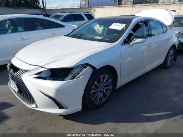 Photo 1 VIN: 58ADZ1B18LU060631 - LEXUS ES 