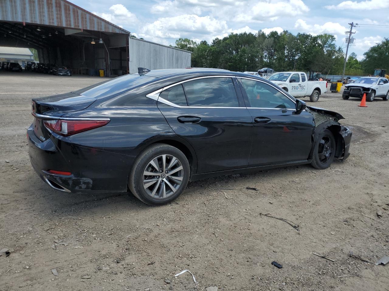 Photo 2 VIN: 58ADZ1B18LU076246 - LEXUS ES 