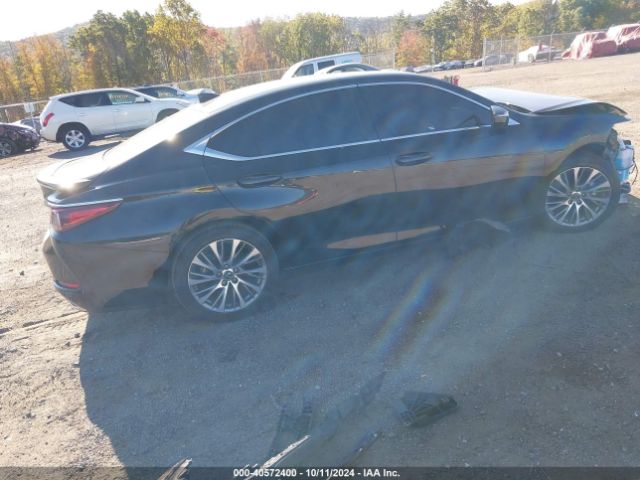 Photo 3 VIN: 58ADZ1B18MU094361 - LEXUS ES 