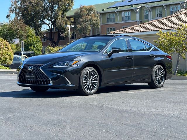 Photo 1 VIN: 58ADZ1B18NU130518 - LEXUS ES 