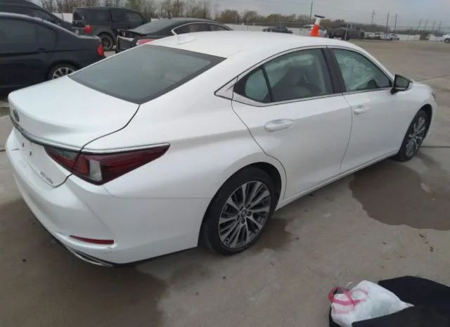 Photo 3 VIN: 58ADZ1B19LU055504 - LEXUS ES 