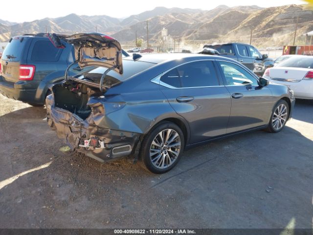 Photo 3 VIN: 58ADZ1B19LU055907 - LEXUS ES 