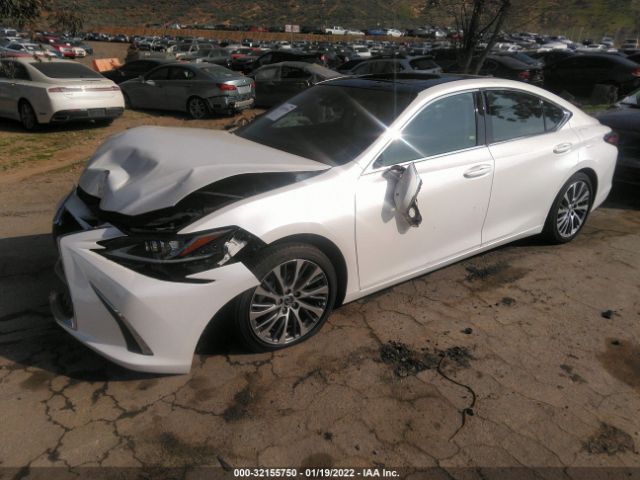 Photo 1 VIN: 58ADZ1B19LU079009 - LEXUS ES 