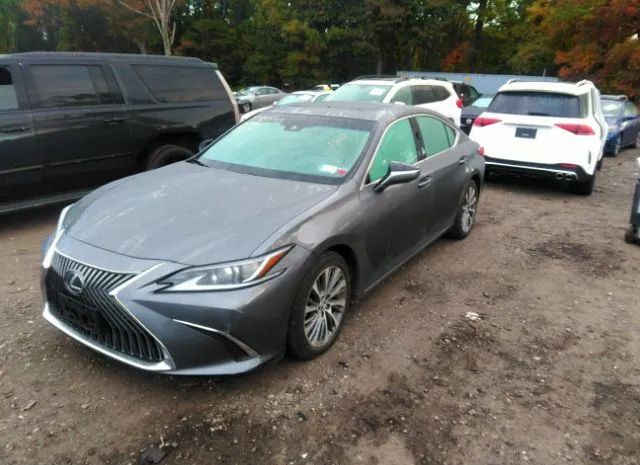 Photo 1 VIN: 58ADZ1B19MU090612 - LEXUS ES 