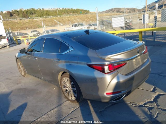 Photo 2 VIN: 58ADZ1B19MU105223 - LEXUS ES 350 