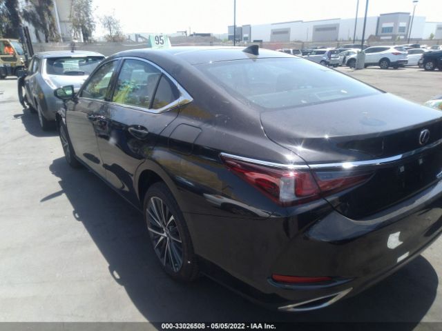 Photo 2 VIN: 58ADZ1B19NU113971 - LEXUS ES 