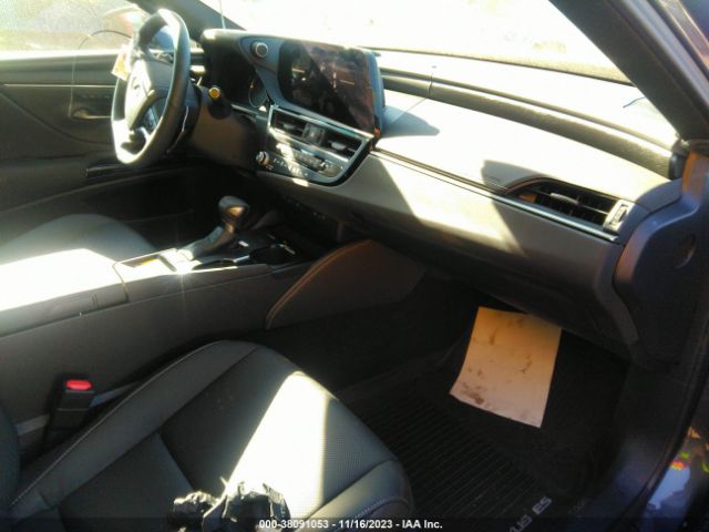 Photo 4 VIN: 58ADZ1B19PU155883 - LEXUS ES 350 