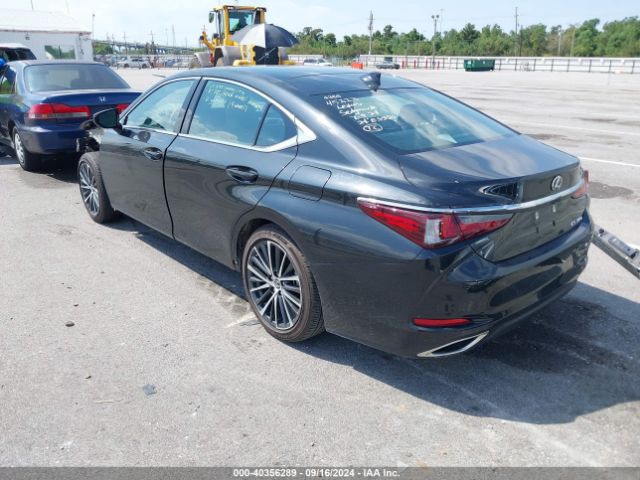 Photo 2 VIN: 58ADZ1B19RU169883 - LEXUS ES 