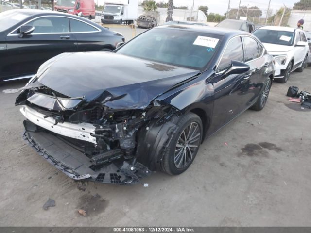 Photo 1 VIN: 58ADZ1B19RU182102 - LEXUS ES 