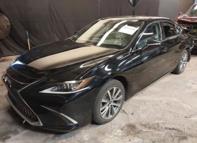 Photo 1 VIN: 58ADZ1B1XLU051736 - LEXUS ES 