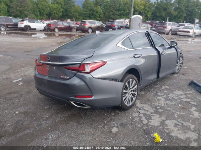 Photo 3 VIN: 58ADZ1B1XLU061246 - LEXUS ES 