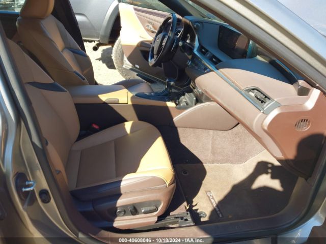 Photo 4 VIN: 58ADZ1B1XMU091963 - LEXUS ES 