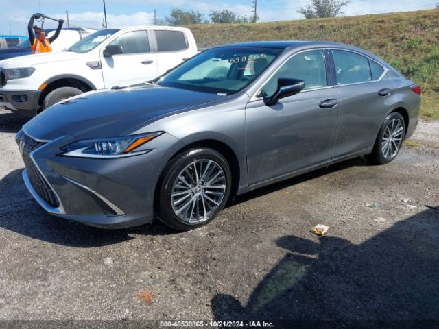 Photo 1 VIN: 58ADZ1B1XNU117866 - LEXUS ES 