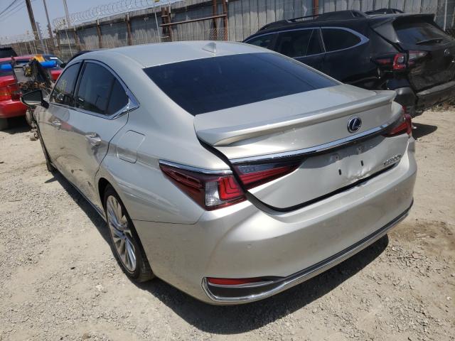 Photo 2 VIN: 58AE21B11LU006676 - LEXUS ES 