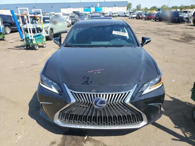 Photo 4 VIN: 58AE21B13LU005917 - LEXUS ES 300H LU 