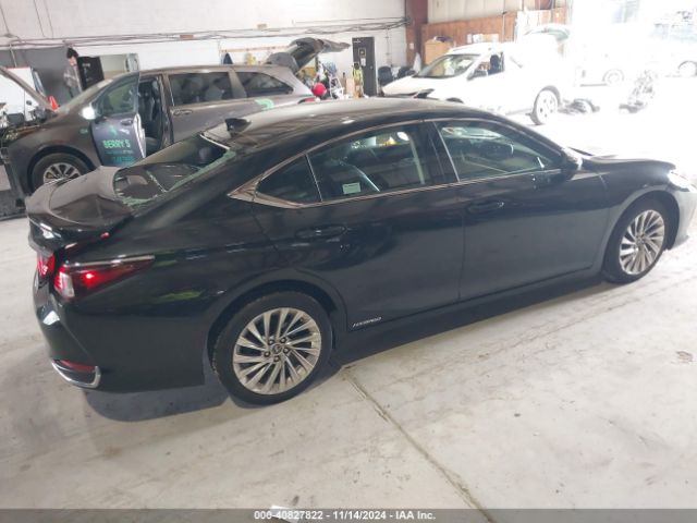 Photo 3 VIN: 58AE21B16LU005362 - LEXUS ES 