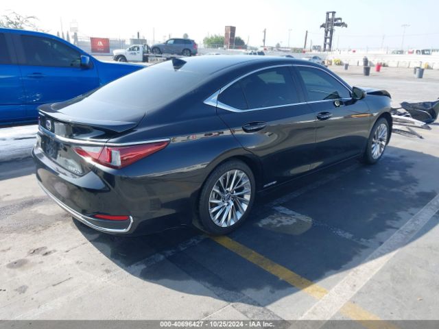 Photo 3 VIN: 58AEA1C11NU022090 - LEXUS ES 