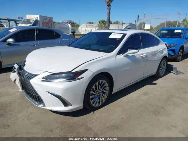 Photo 1 VIN: 58AEA1C11PU028278 - LEXUS ES 