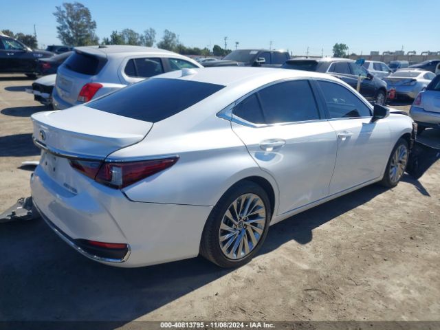 Photo 3 VIN: 58AEA1C11PU028278 - LEXUS ES 