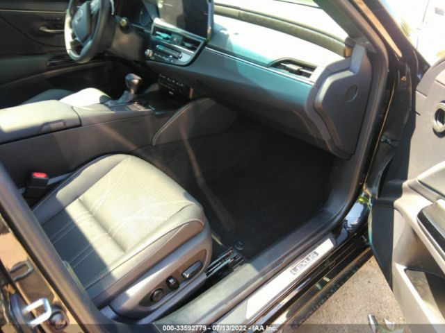 Photo 4 VIN: 58AEA1C17NU022904 - LEXUS ES 