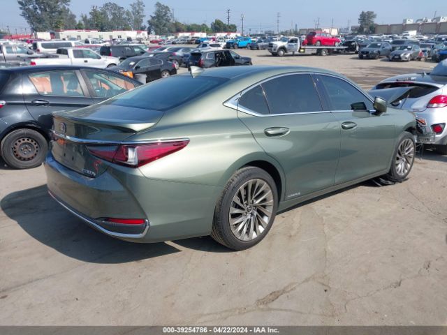 Photo 3 VIN: 58AEA1C18MU003308 - LEXUS ES 300H 