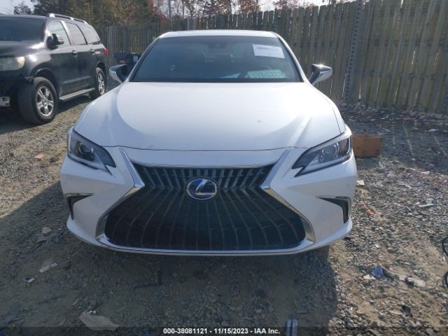 Photo 5 VIN: 58AEA1C19NU013802 - LEXUS ES 300H 