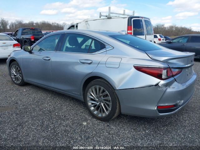 Photo 2 VIN: 58AEA1C19NU013931 - LEXUS ES 300H 