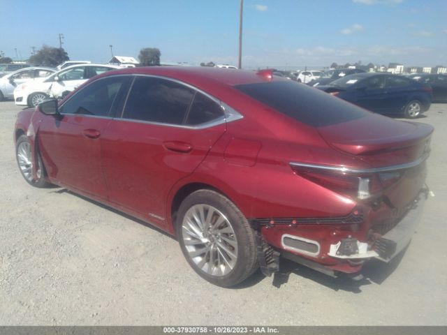 Photo 2 VIN: 58AF21B11LU008741 - LEXUS ES 300H 