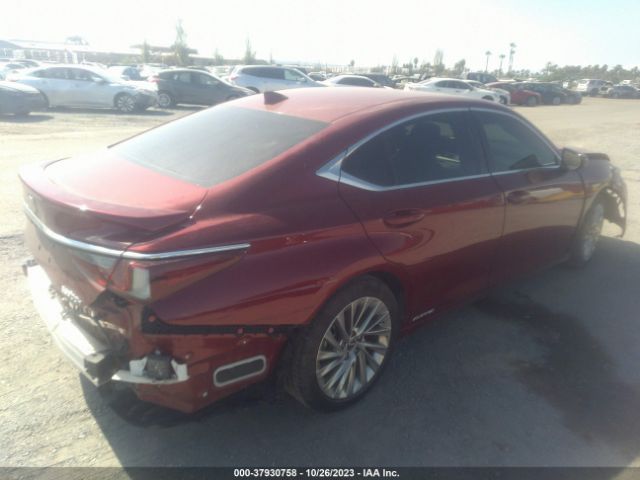 Photo 3 VIN: 58AF21B11LU008741 - LEXUS ES 300H 