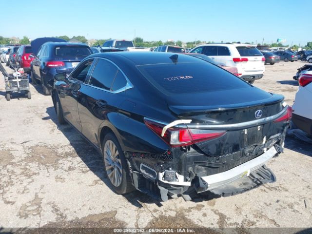 Photo 2 VIN: 58AF21B11LU011140 - LEXUS ES 