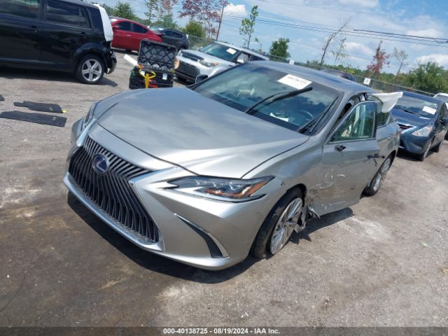 Photo 1 VIN: 58AF21B15LU008516 - LEXUS ES 