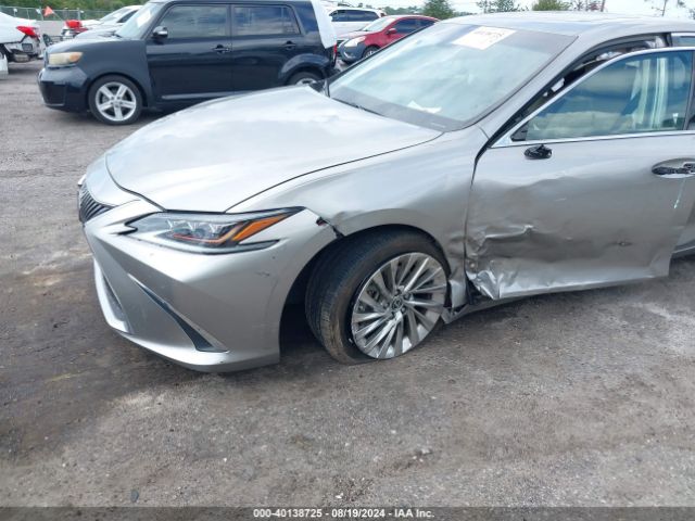 Photo 5 VIN: 58AF21B15LU008516 - LEXUS ES 