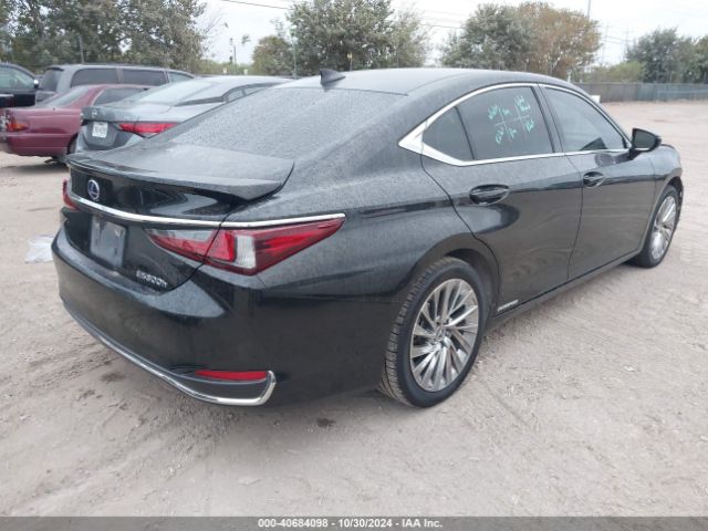 Photo 3 VIN: 58AFA1C13MU013099 - LEXUS ES 