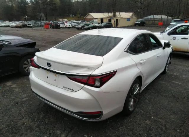 Photo 3 VIN: 58AFA1C16NU019044 - LEXUS ES 