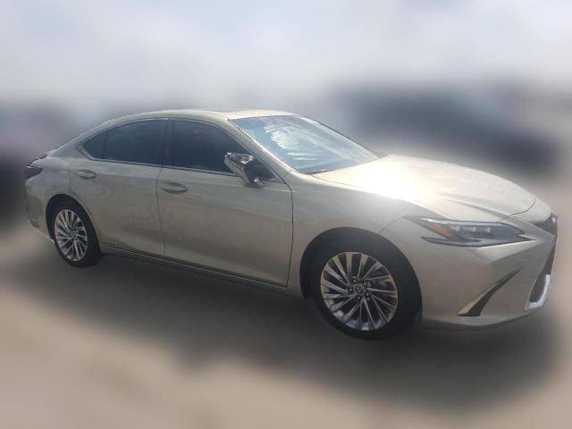 Photo 3 VIN: 58AFA1C1XNU014946 - LEXUS ES300 