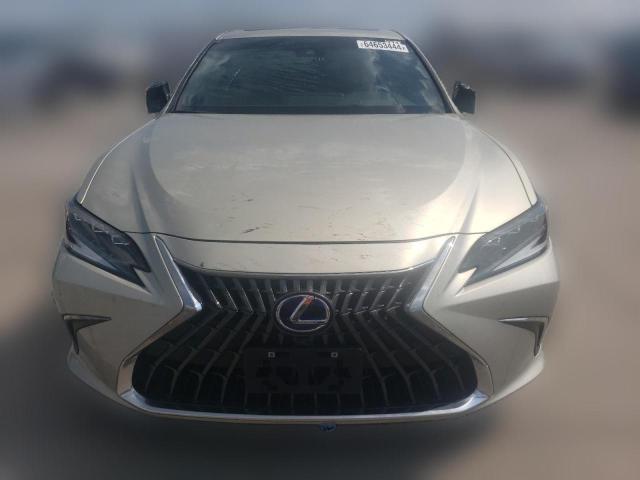 Photo 4 VIN: 58AFA1C1XNU014946 - LEXUS ES300 