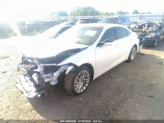 Photo 1 VIN: 58AFZ1B10NU112667 - LEXUS ES 