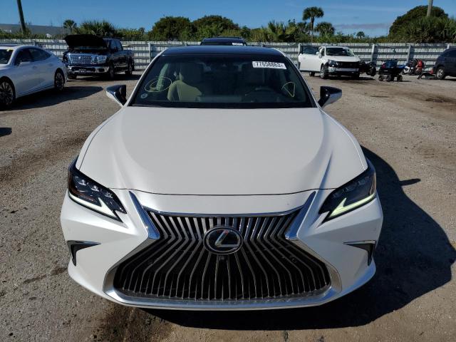 Photo 4 VIN: 58AFZ1B16MU084520 - LEXUS ES350 