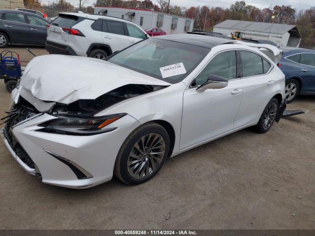 Photo 1 VIN: 58AFZ1B18RU161511 - LEXUS ES 