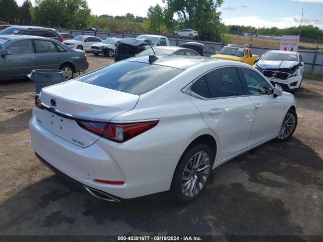 Photo 3 VIN: 58AFZ1B19LU068083 - LEXUS ES 