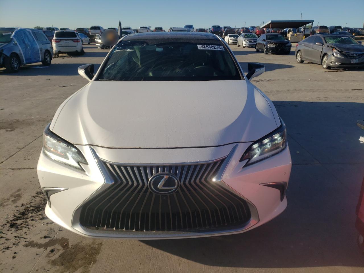 Photo 4 VIN: 58AFZ1B1XLU066360 - LEXUS ES 