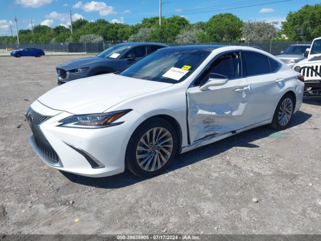 Photo 1 VIN: 58AFZ1B1XMU108172 - LEXUS ES 350 